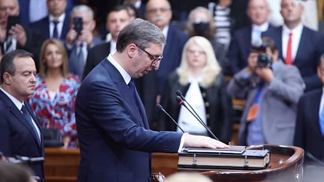 Aleksandar Vučić polaže zakletvu za predsednika